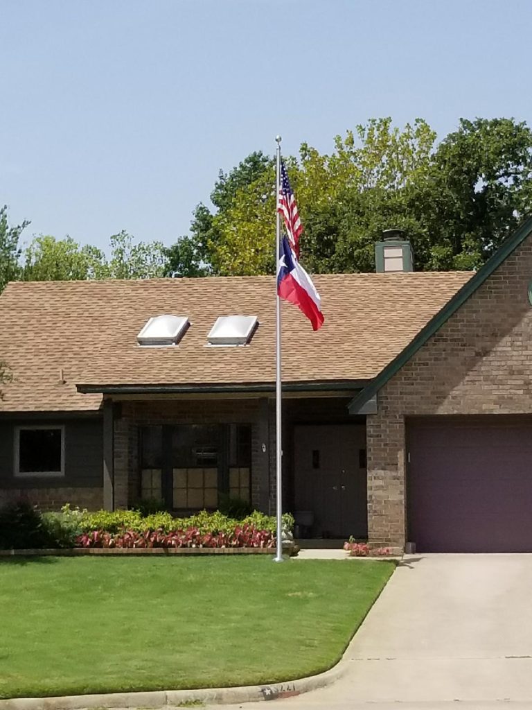 25 Estate Series Flagpole Flags Across McKinney Flag Corps Inc